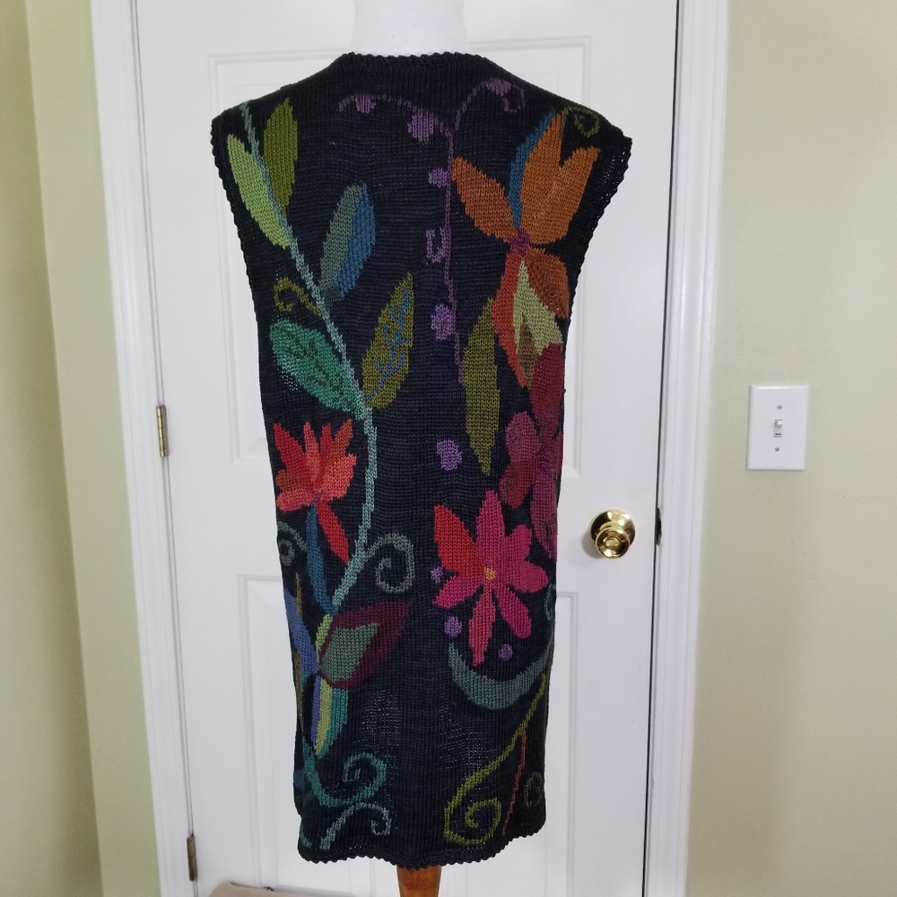 Peruviah Connection sleeveless button up c… - Picture 2 of 7